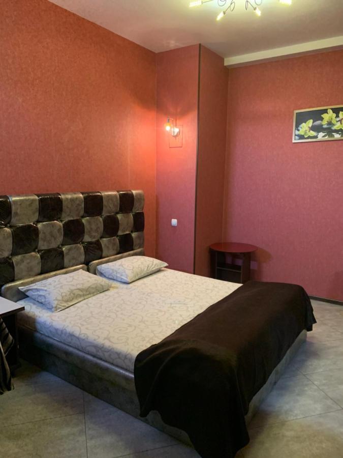Na Bukovinskoy Guest House Kharkiv Extérieur photo