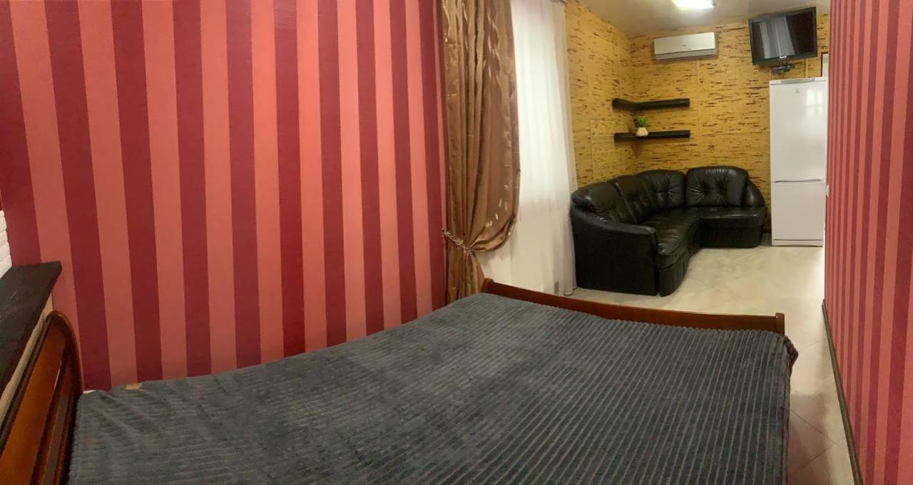 Na Bukovinskoy Guest House Kharkiv Extérieur photo